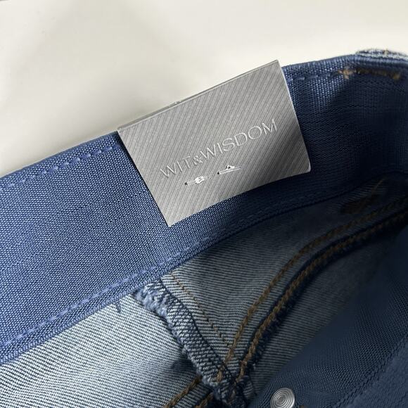 Wit & Wisdom Jeans Women’s 4 Wide Leg High Rise Raw Hem Y2K Denim NWT - Picture 4 of 16